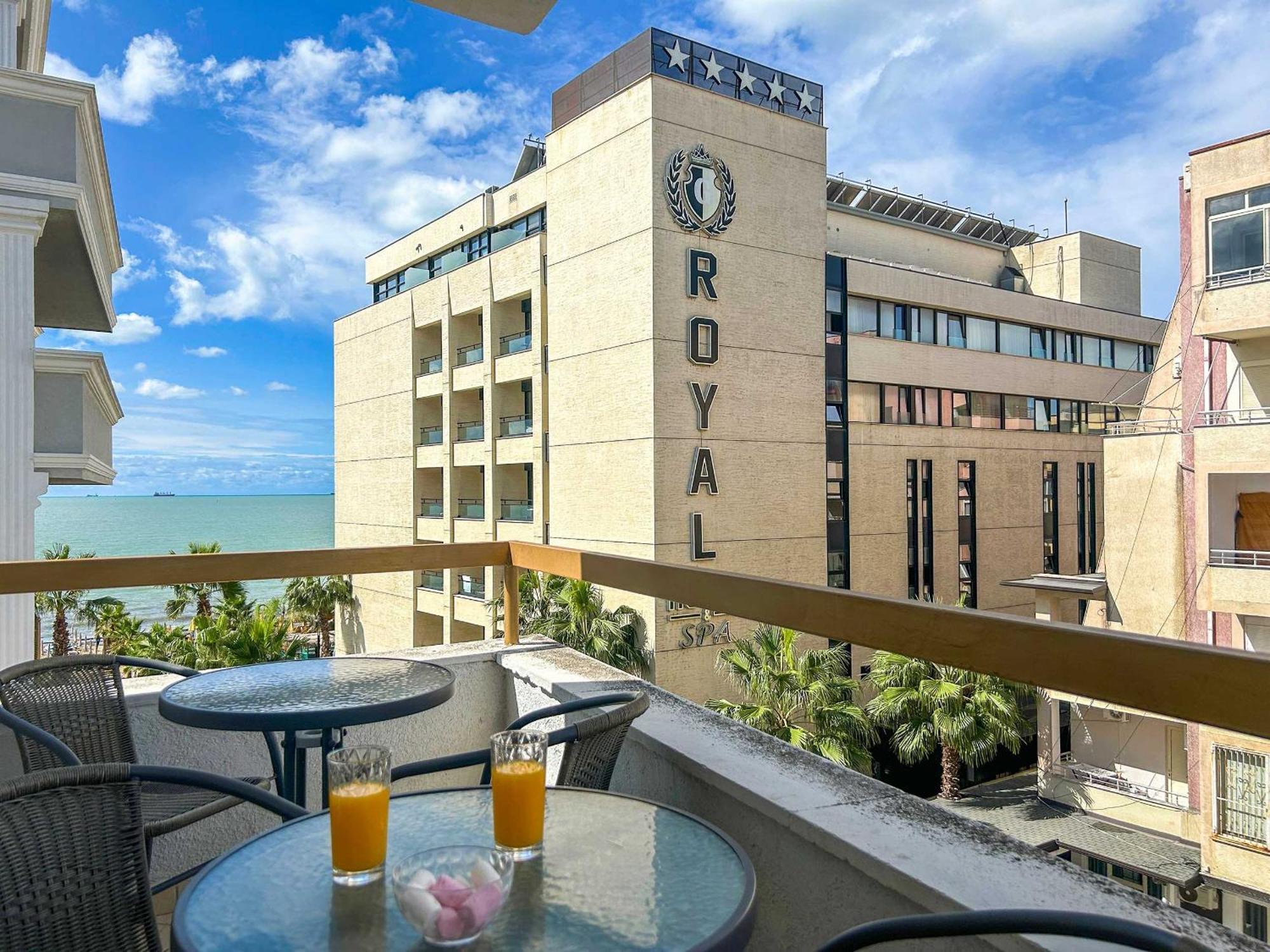 Royal 520 Apartment Durrës Exterior foto